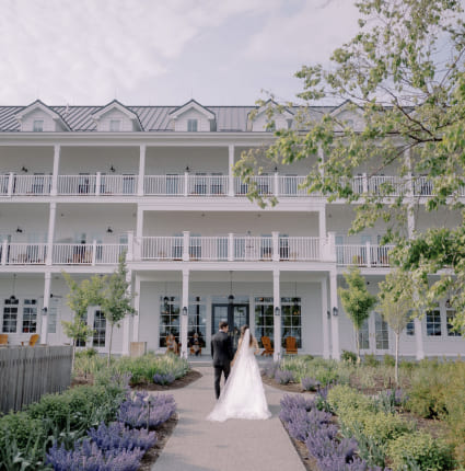 Summer Weddings Image 3